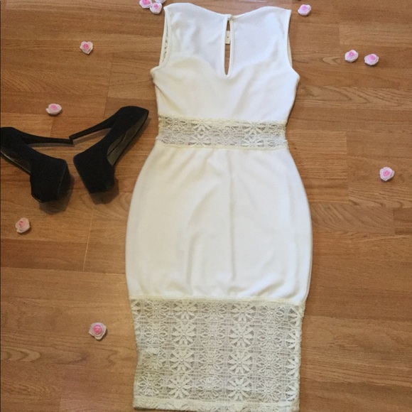 Lovely Midi Dress🕊☁️ - Picture 2 of 16